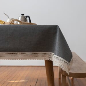Mantel impermeable lino con puntilla